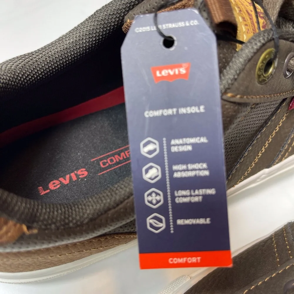 Levi's Ethan Stacked Men's Sneakers  SIZE 9.5     NWT  BROWN /TAN